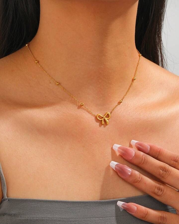 Ribbon Bow Pendant