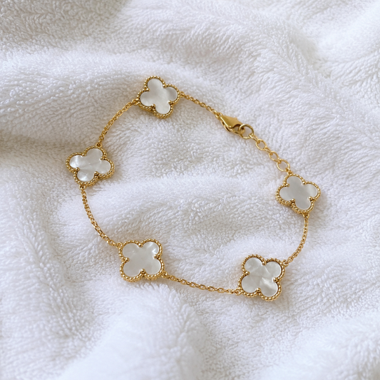 Mother-of-Pearl Clover Bracelet