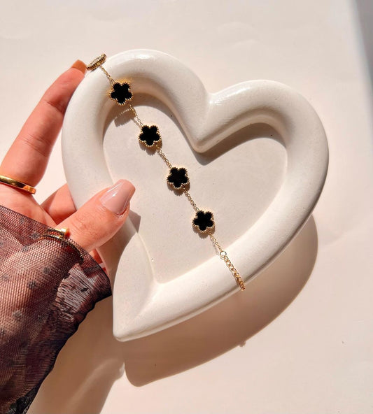 Golden Onyx Clover Bracelet
